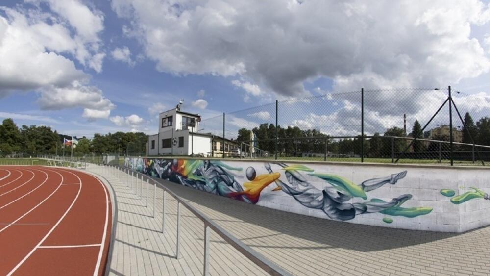 Graffiti na městském stadionu v Semilech, foto: Roman Fries